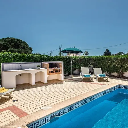 Candeias 6 Villa *